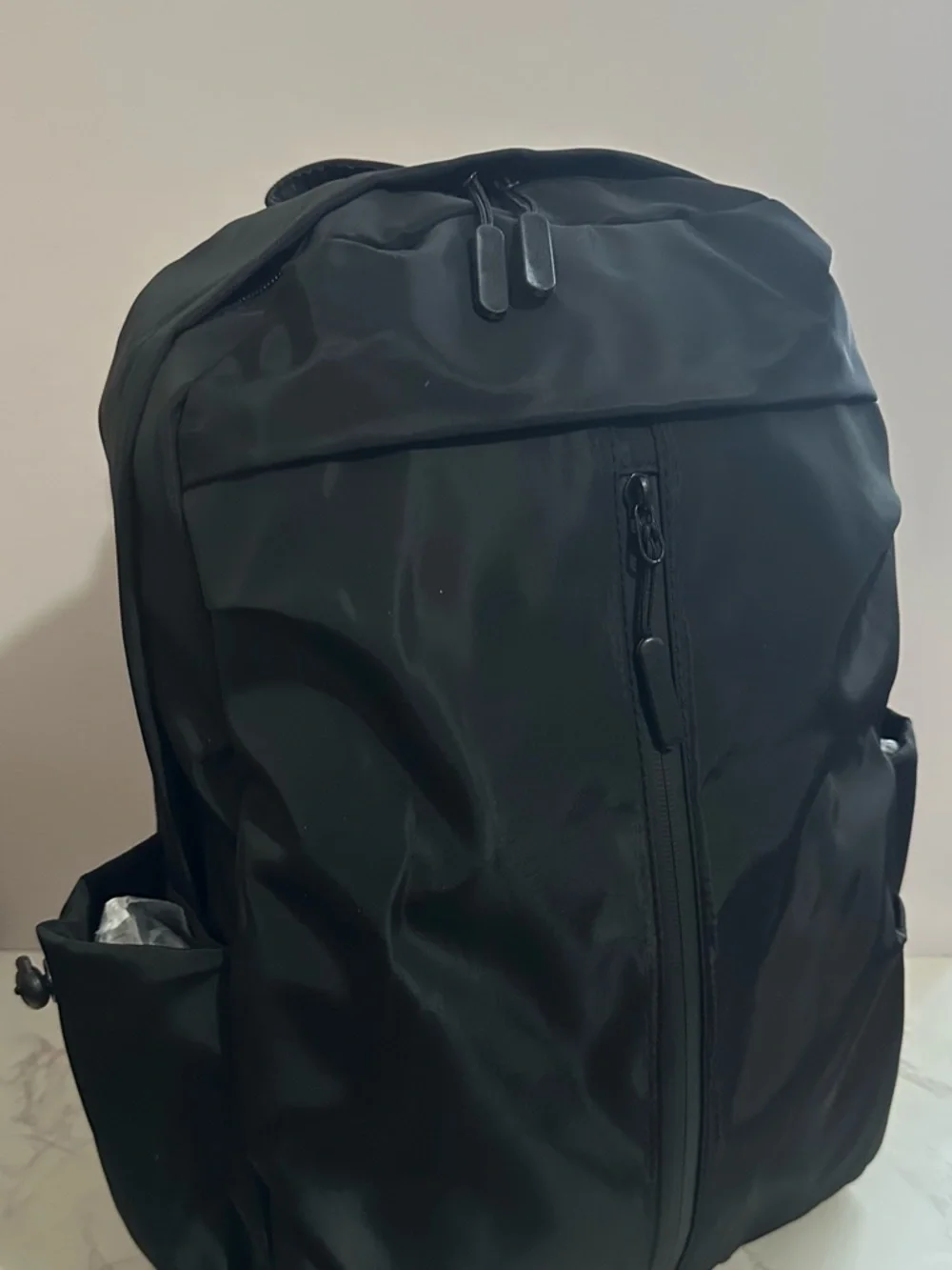 Black Men's Water-Resistant Tech Backpack Sleek Everyday Carry with USB port